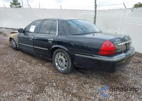 2010 Mercury Grand Marquis Ls (Fleet Only) z USA, uszkodzony, nr VIN 2MEBM7FV7AX629149